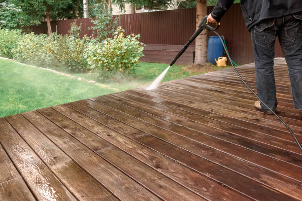 Best Deck and Patio Pressure Washing in Browns Lake, WI